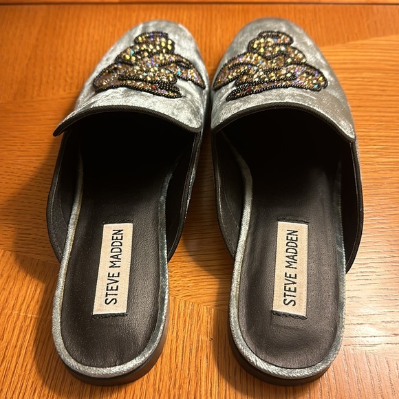 Steve Madden Velvet Beaded Slide - Picture 2 of 7